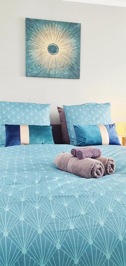Apartamento The Sky - Dormez Sur Un Petit Nuage Dreux Exterior foto